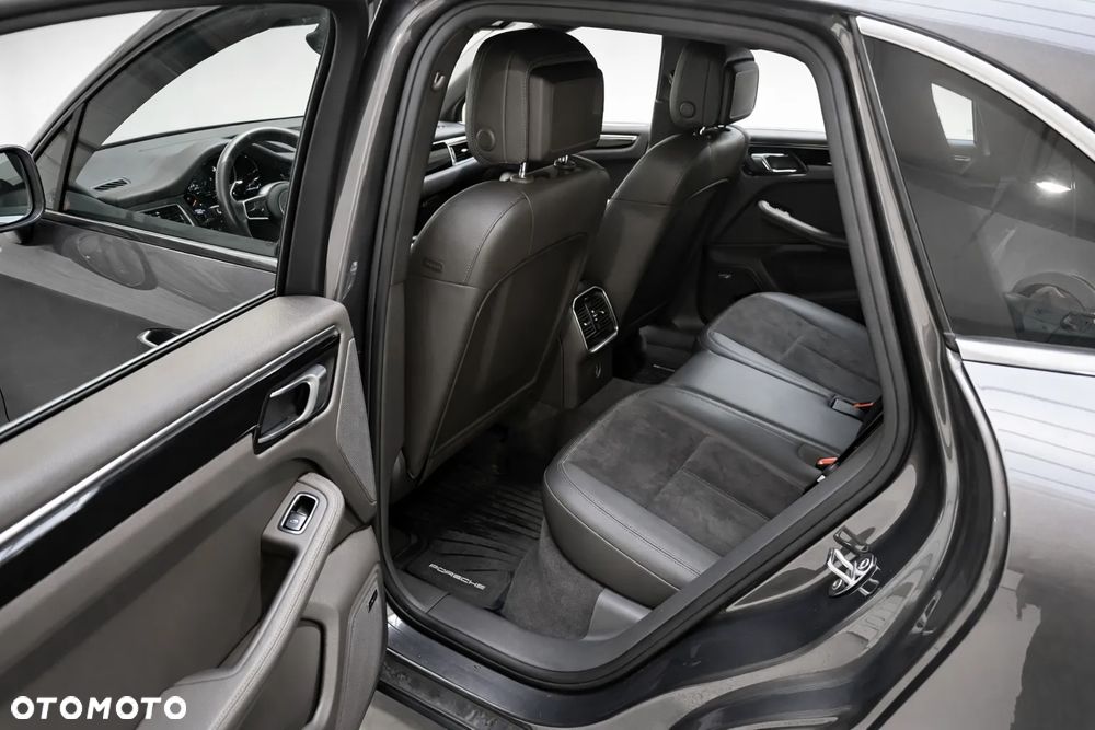 Porsche Macan - 9