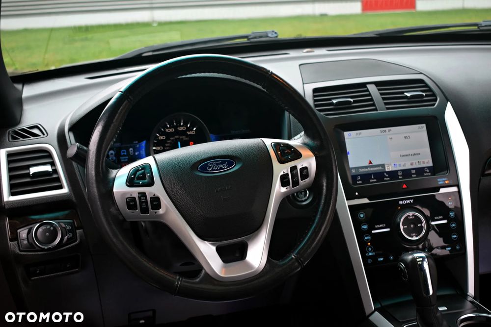 Ford Explorer - 7