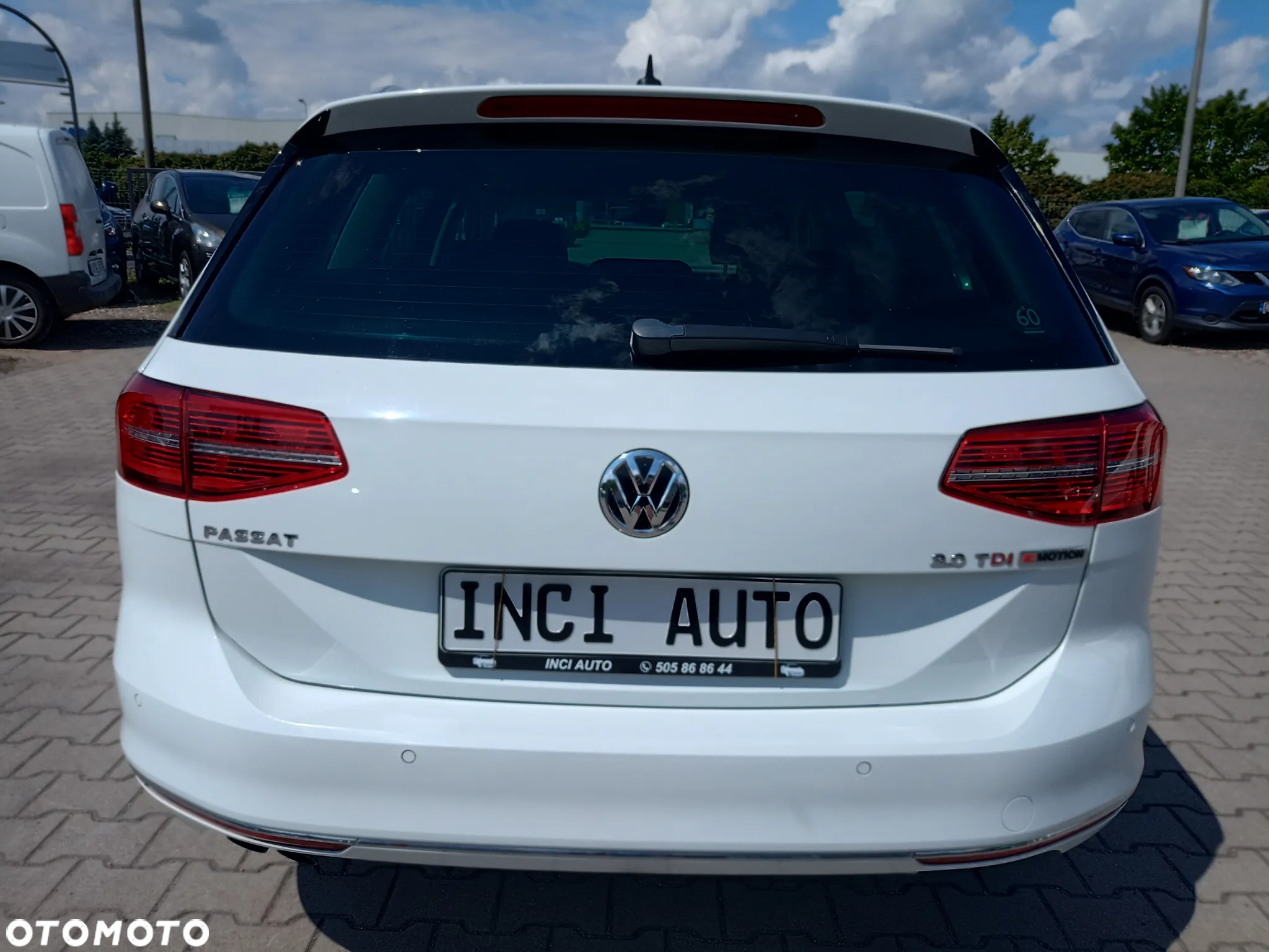 Volkswagen Passat 2.0 TDI BMT 4Mot Highline DSG - 8