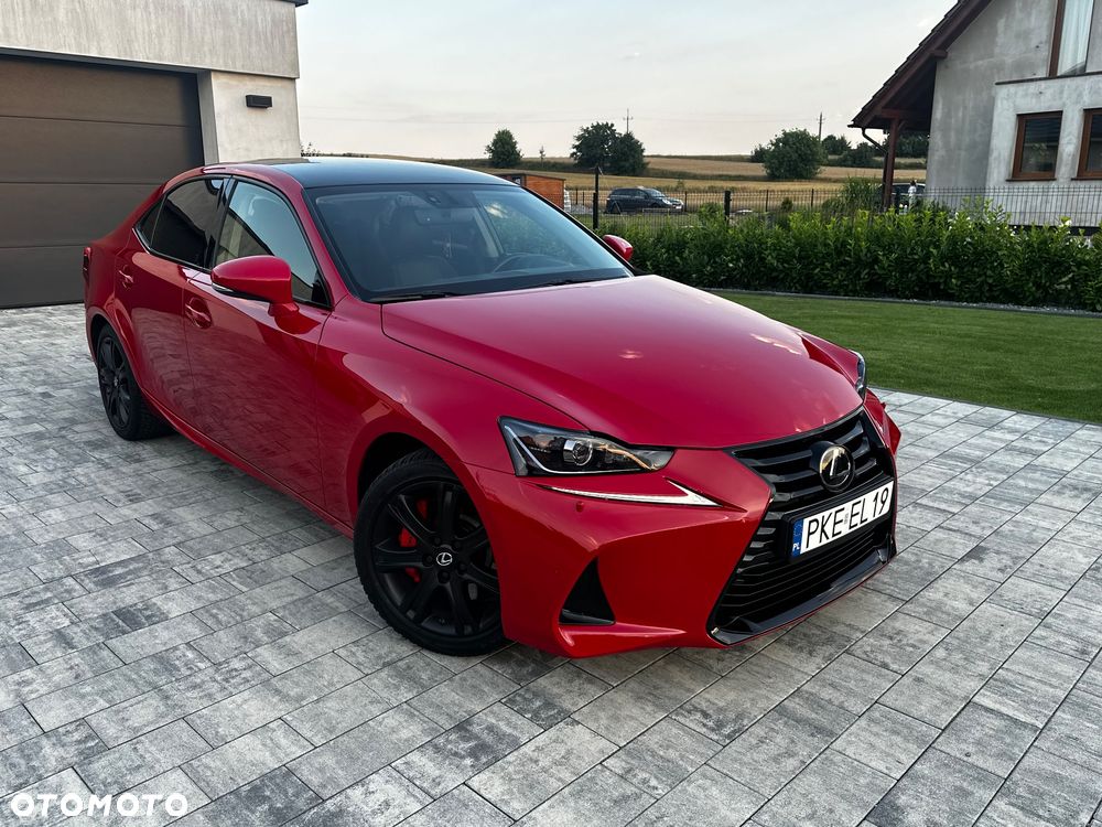 Lexus IS - 39