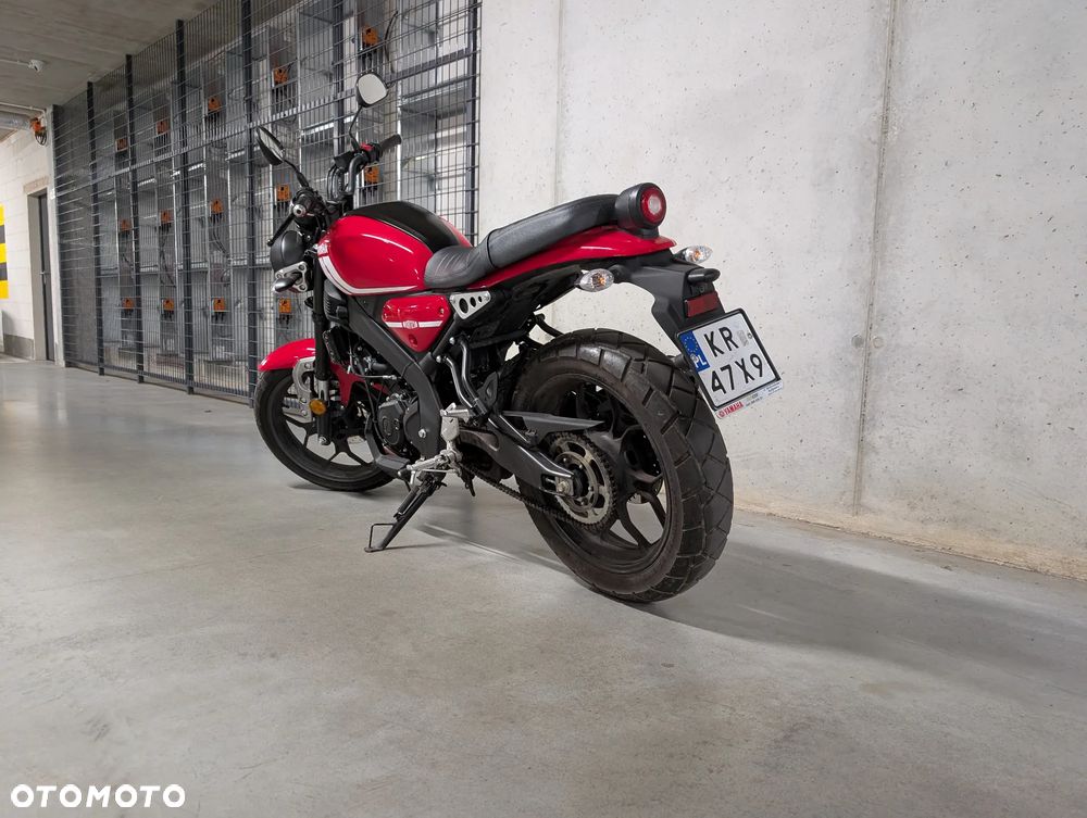Yamaha XSR - 4