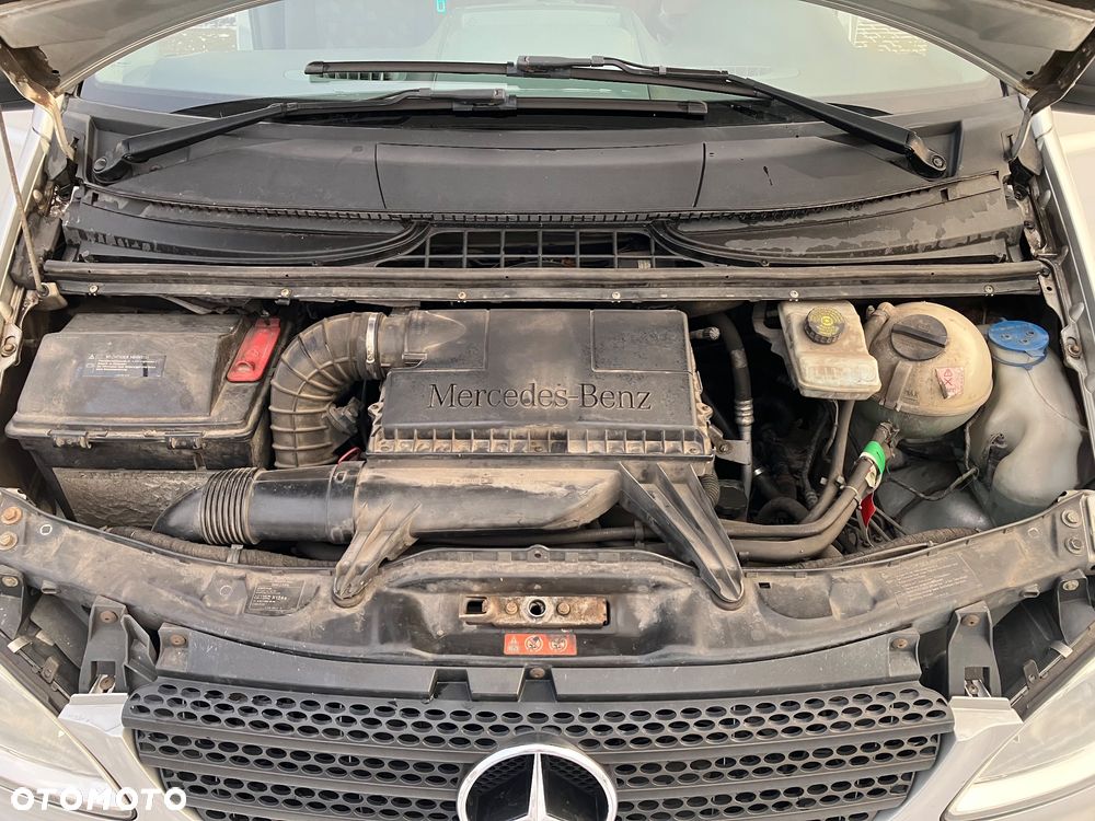 Mercedes-Benz Vito Univan 639.603 - 16