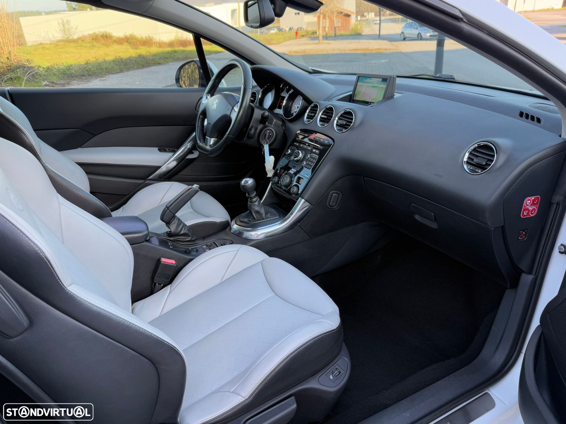 Peugeot 308 CC 2.0 HDi Roland Garros - 22