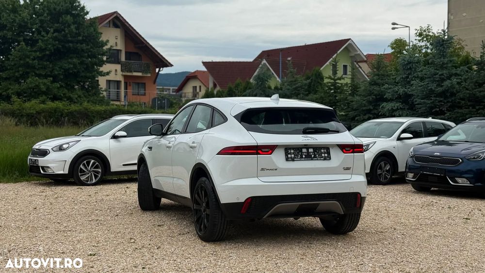 Jaguar E-Pace D150 AWD Aut. R-Dynamic HSE - 6