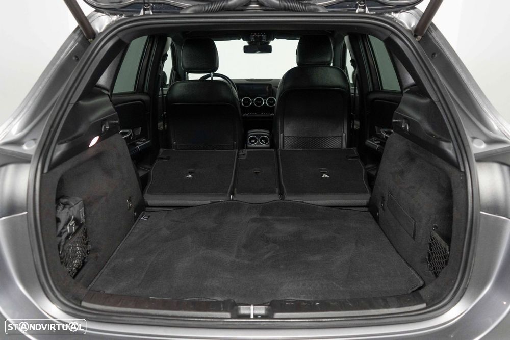 Mercedes-Benz GLA 250 e Progressive - 19