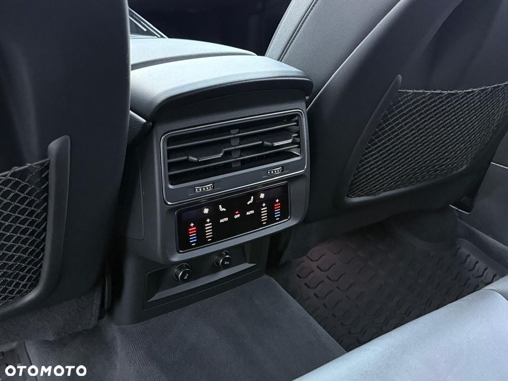 Audi Q7 - 21