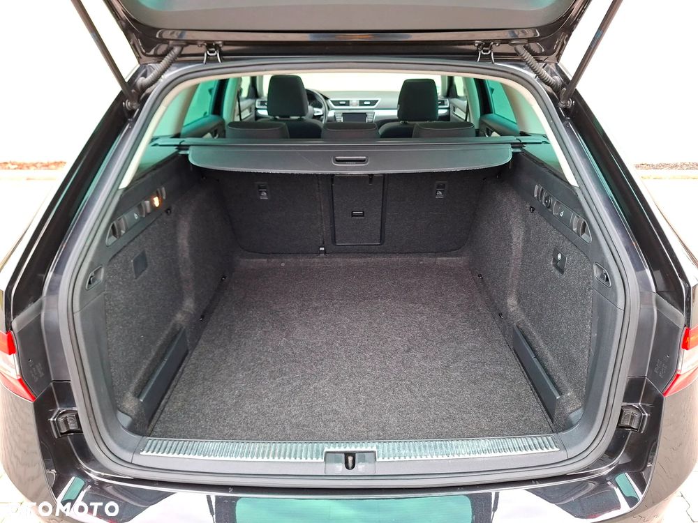 Skoda Superb 1.8 TSI Ambition - 25