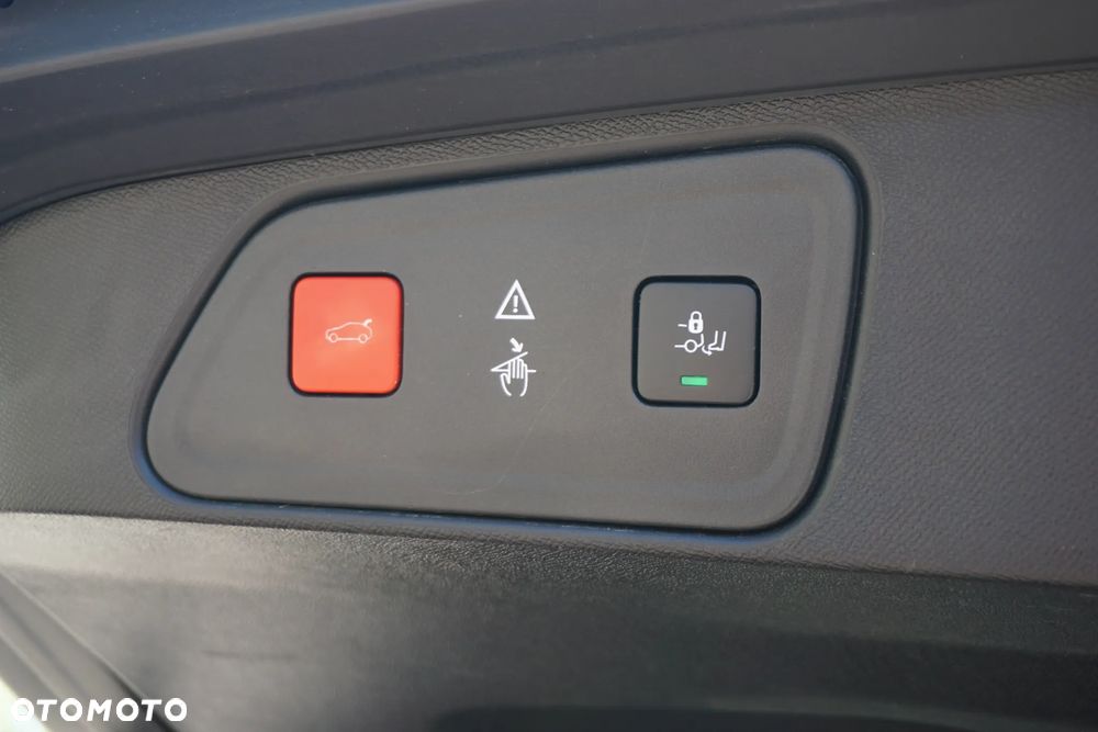 Peugeot 3008 BlueHDi 180 Stop & Start EAT8 GT - 22