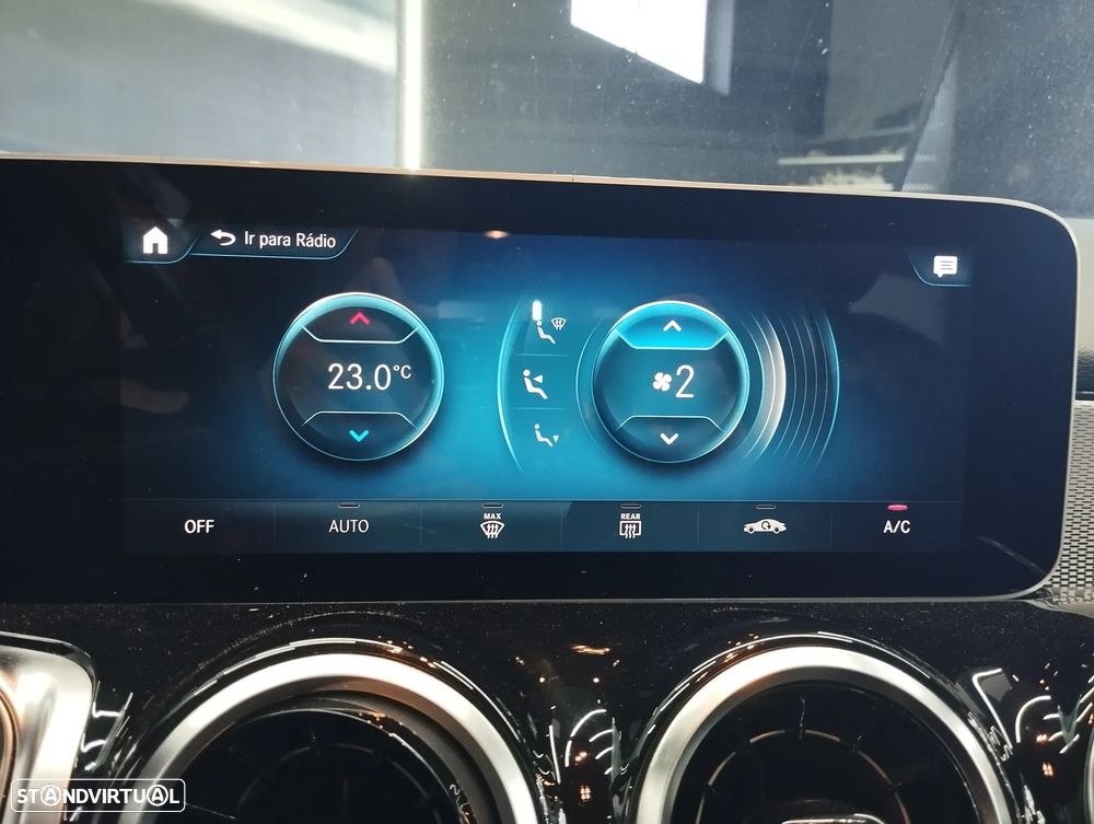 Mercedes-Benz GLB 180 d Style - 34