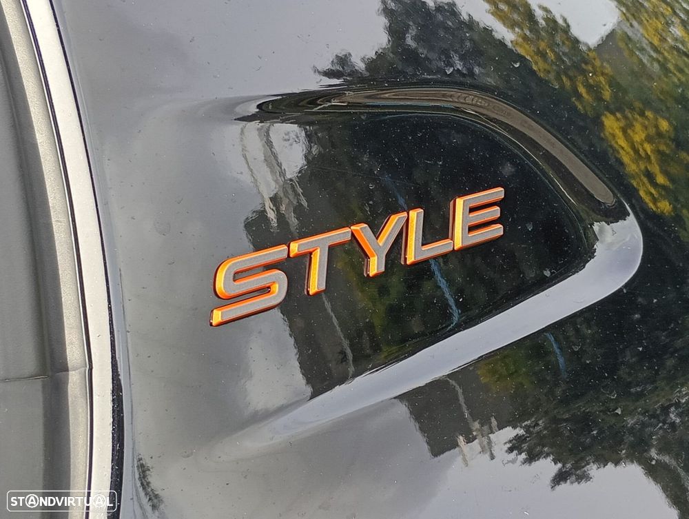 Peugeot 208 1.2 PureTech Active Pack - 12