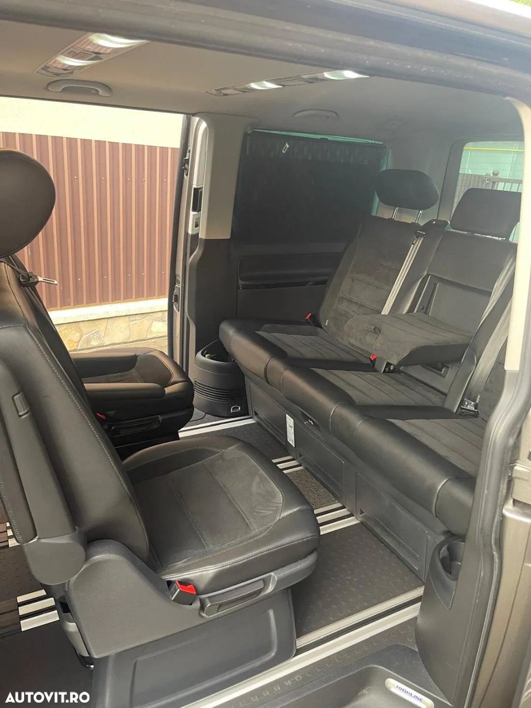 Volkswagen Multivan 2.0 TDI DSG 110KW - 25