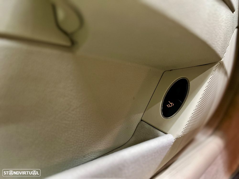 Mercedes-Benz E 220 - 14