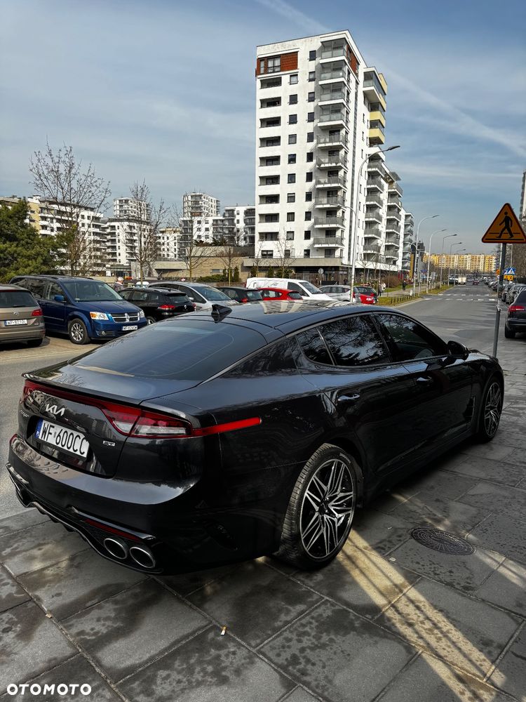 Kia Stinger - 13