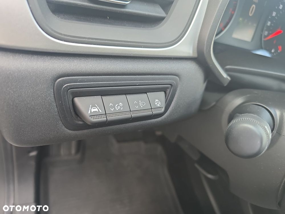 Renault Captur 1.0 TCe Equilibre - 19