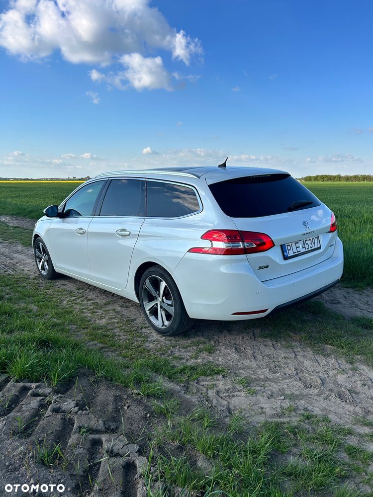 Peugeot 308 ver-bluehdi-150-stop-start-allure - 3