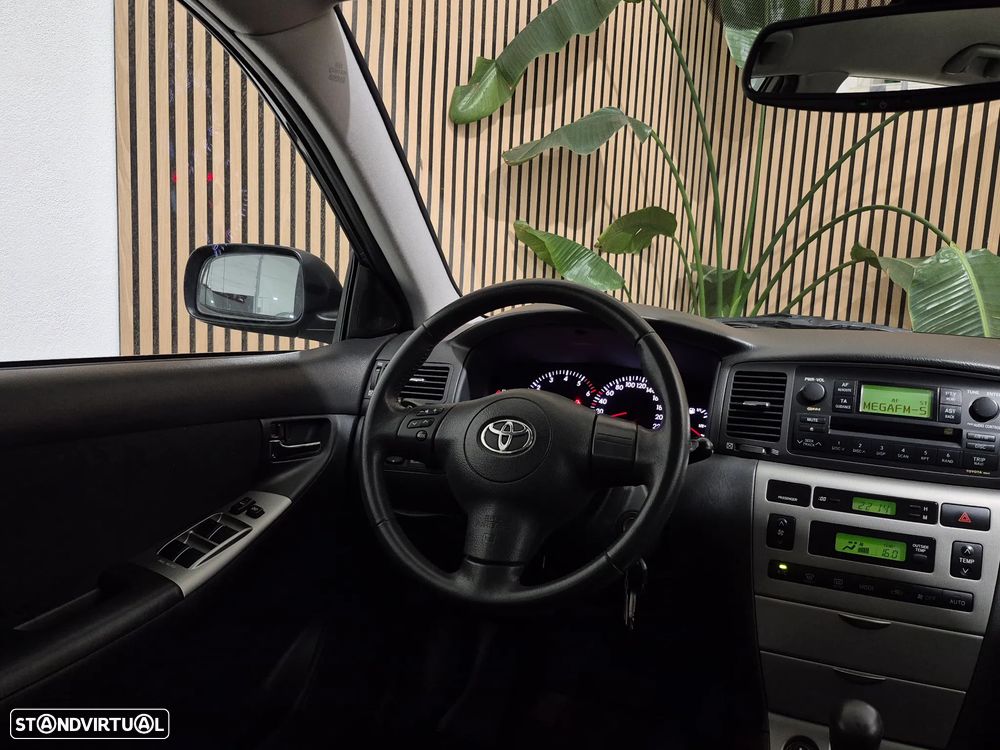 Toyota Corolla 1.4 D-4D MMT Sol - 8
