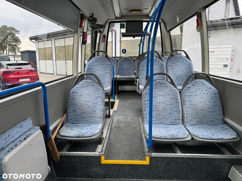 Mercedes-Benz Sprinter - 30