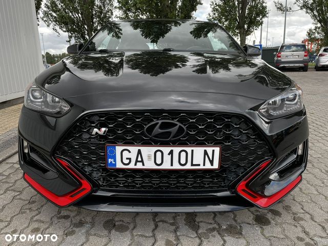 Hyundai Veloster - 3