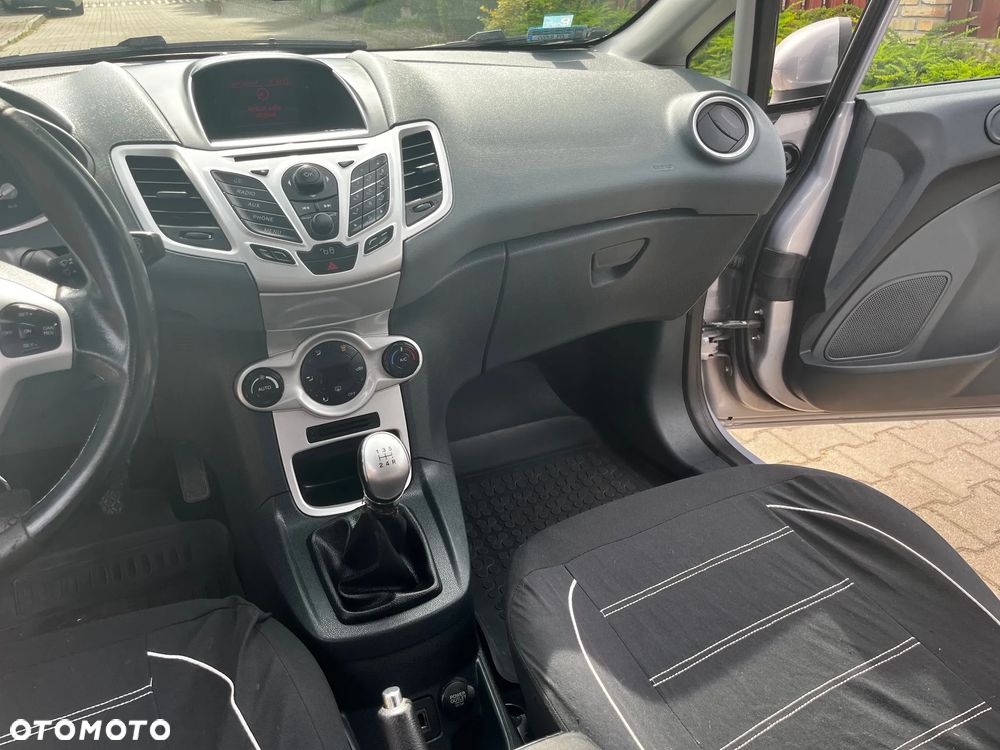 Ford Fiesta 1.4 TDCi Platinium X - 7