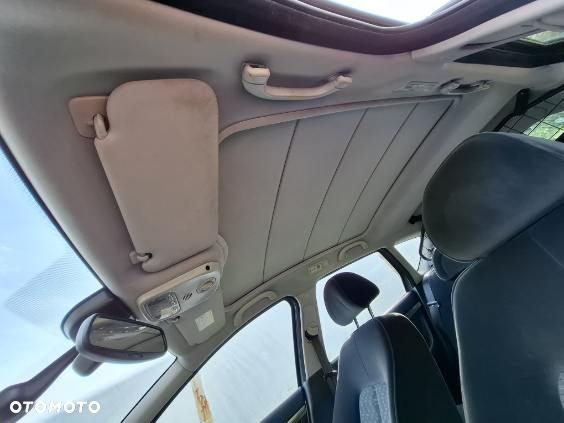 Peugeot 407 - 12