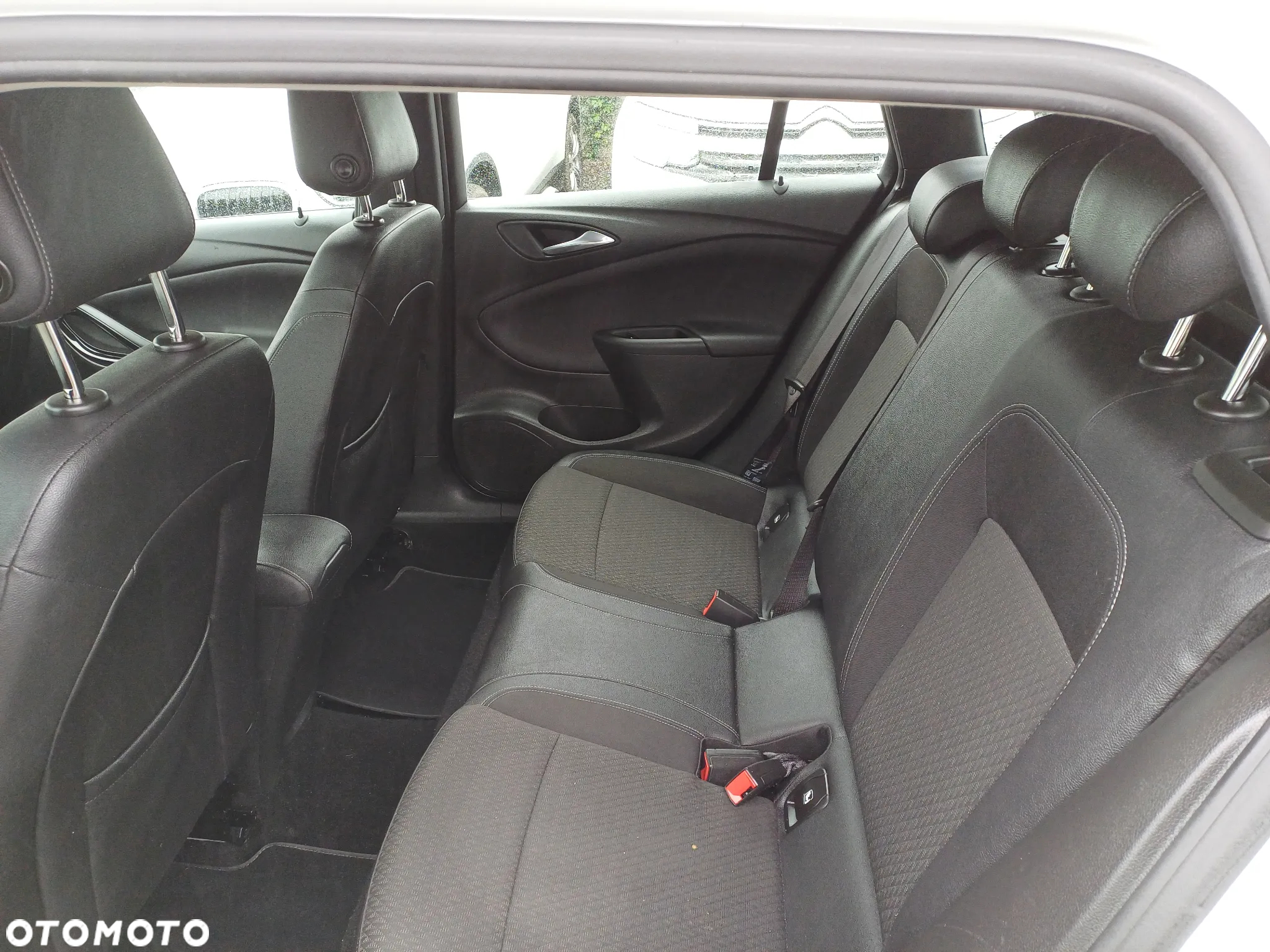 Opel Astra 1.4 Turbo Innovation - 14
