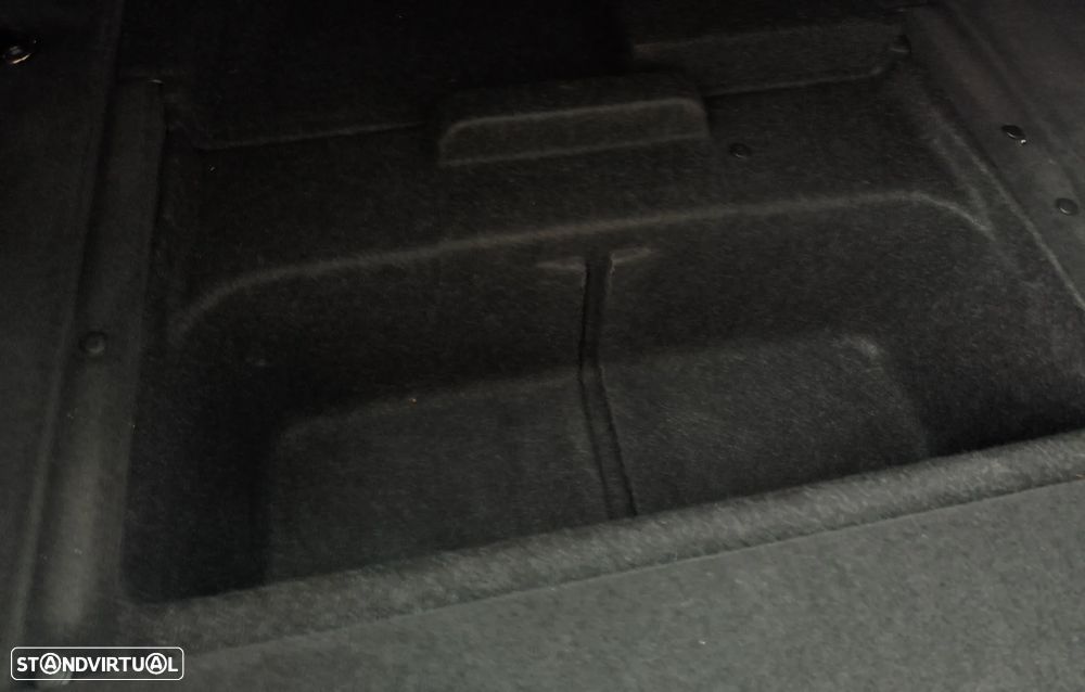 BMW 320 d Advantage Auto - 26