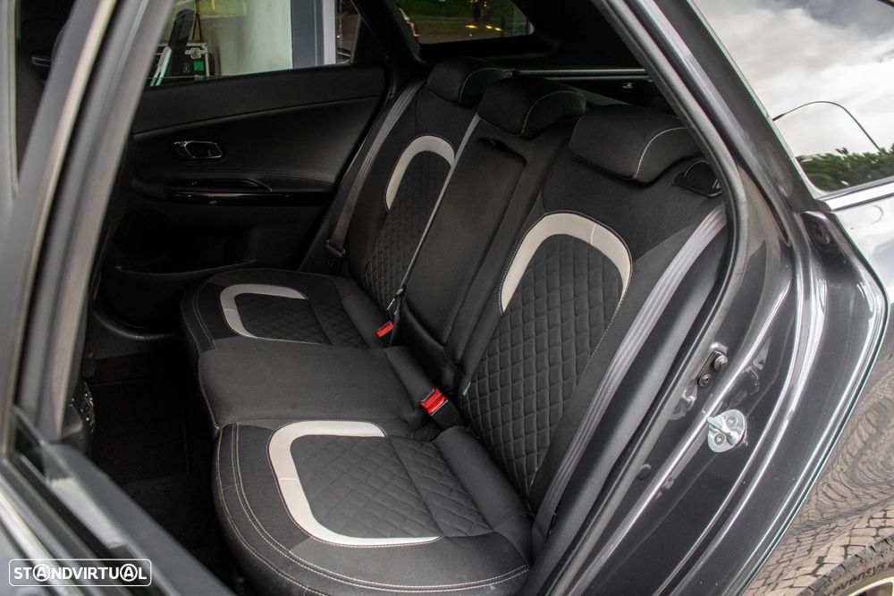 Kia Ceed SW 1.6 CRDi GT Line - 31