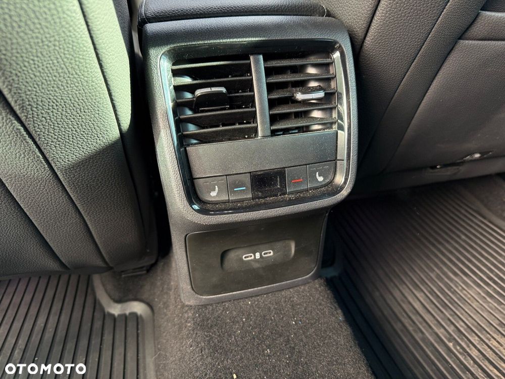 Skoda Octavia 1.5 TSI mHEV Sportline DSG - 21