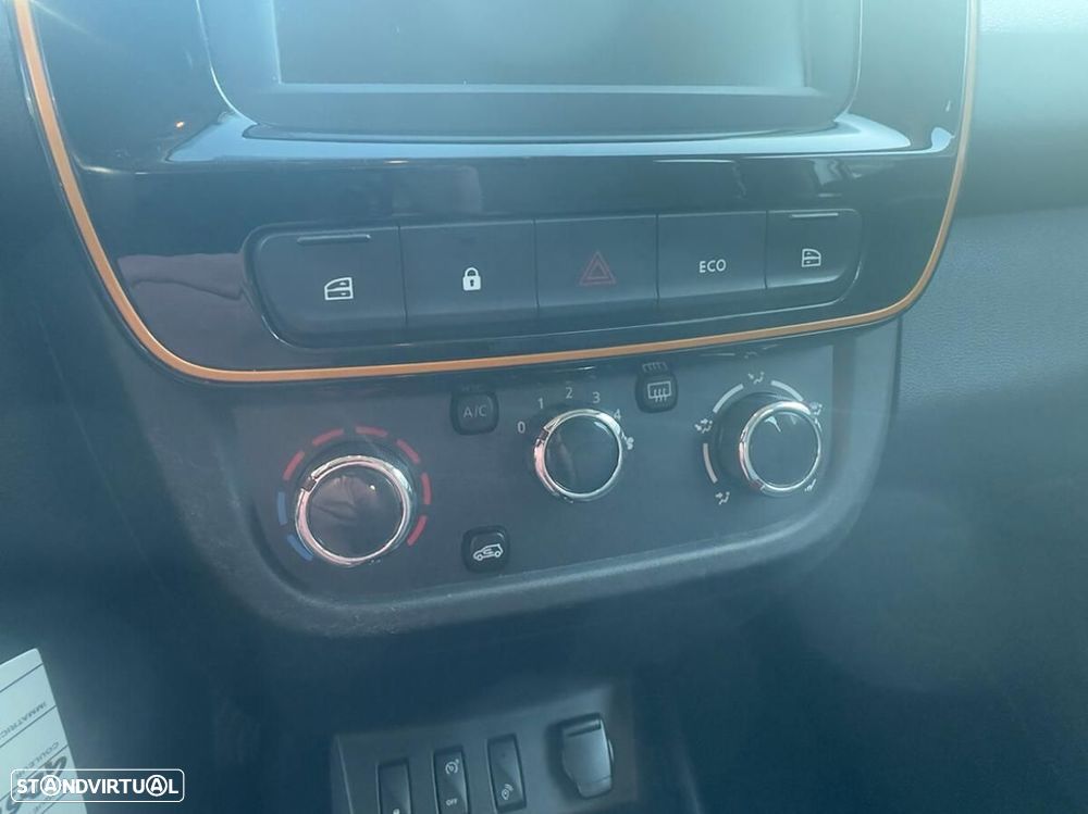 Dacia Spring Comfort Plus - 28