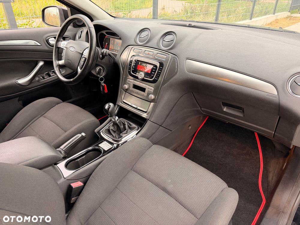 Ford Mondeo 2.0 TDCi Titanium - 34