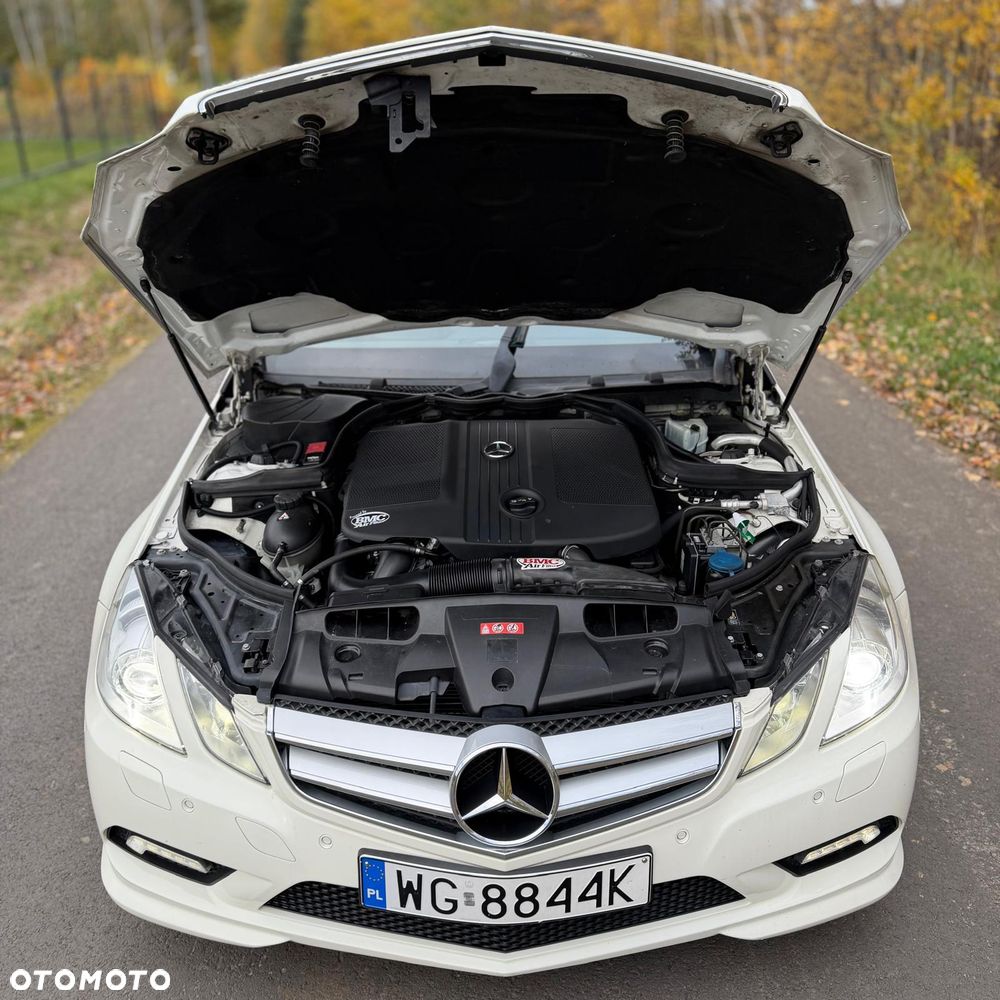 Mercedes-Benz Klasa E 220 CDI BlueEff - 26