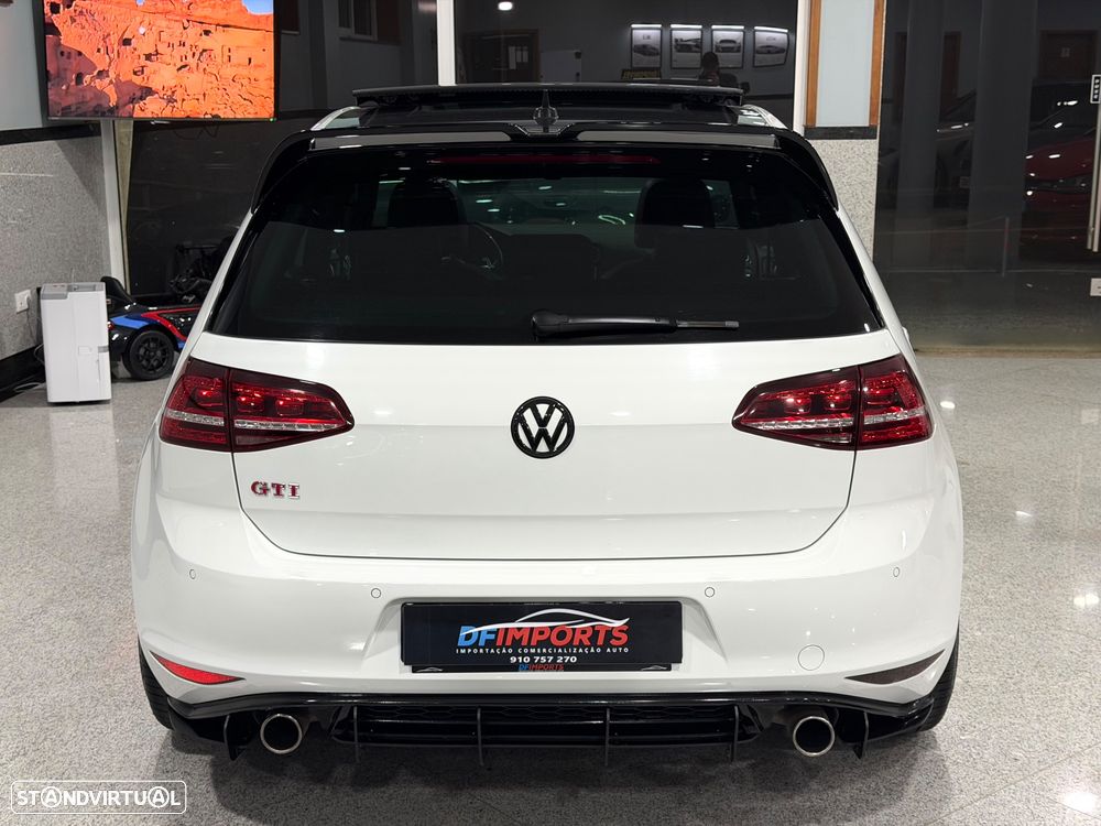 VW Golf 2.0 TSi GTi DSG Performance - 2