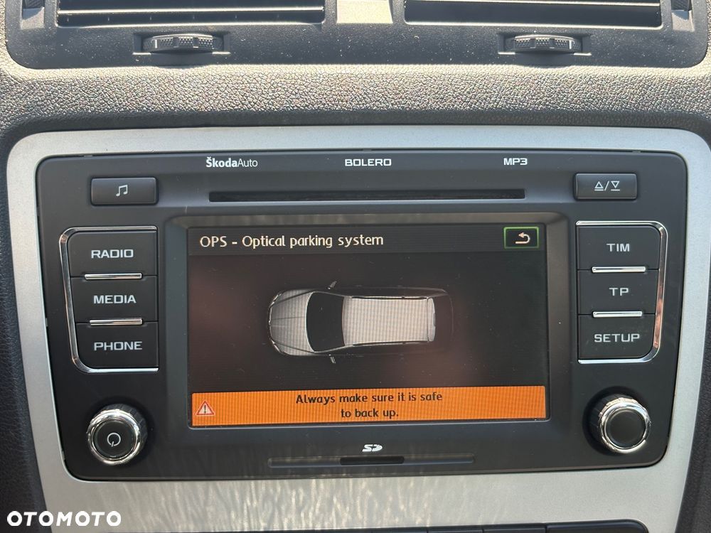 Skoda Octavia 2.0 TDI DPF DSG RS - 25