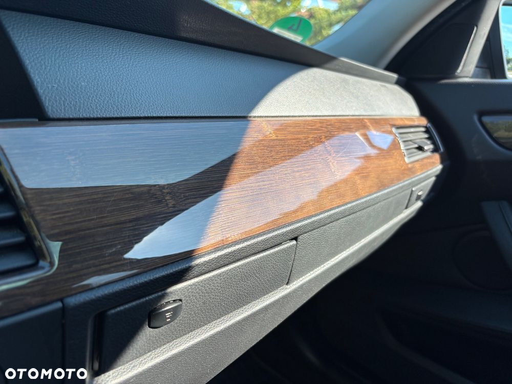 BMW Seria 5 530d Edition Exclusive - 36