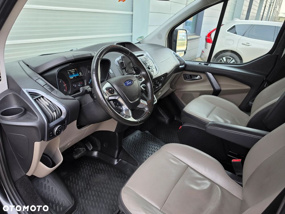 Ford Tourneo Custom 2.0 EcoBlue L1 Titanium SelectShift - 6