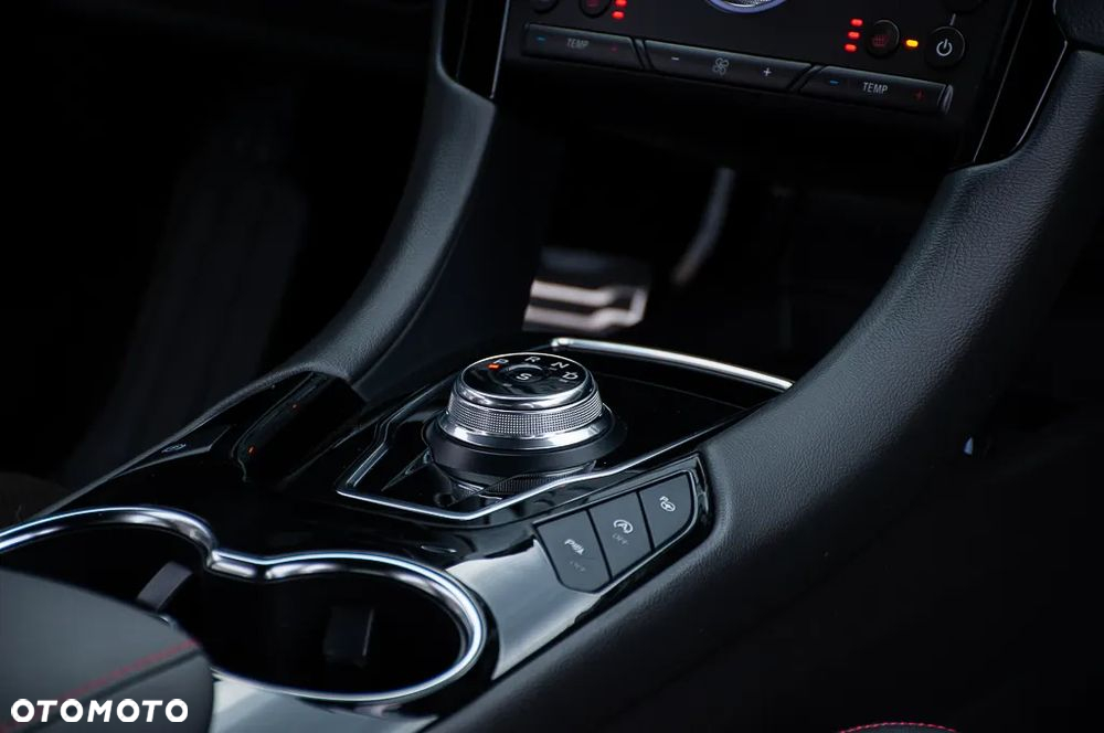 Ford Mondeo 2.0 EcoBlue ST-Line - 20
