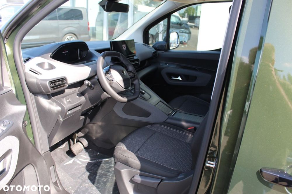 Peugeot Rifter - 16