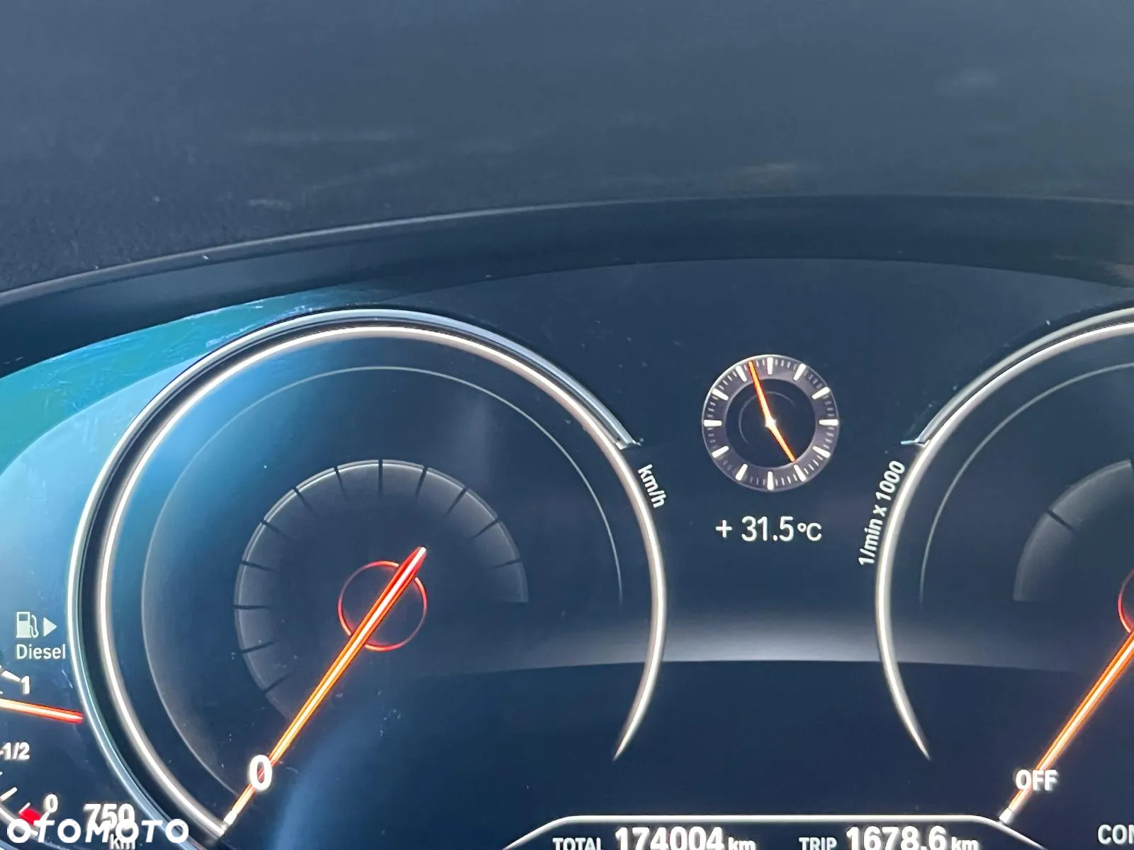 BMW Seria 5 520d Touring - 12