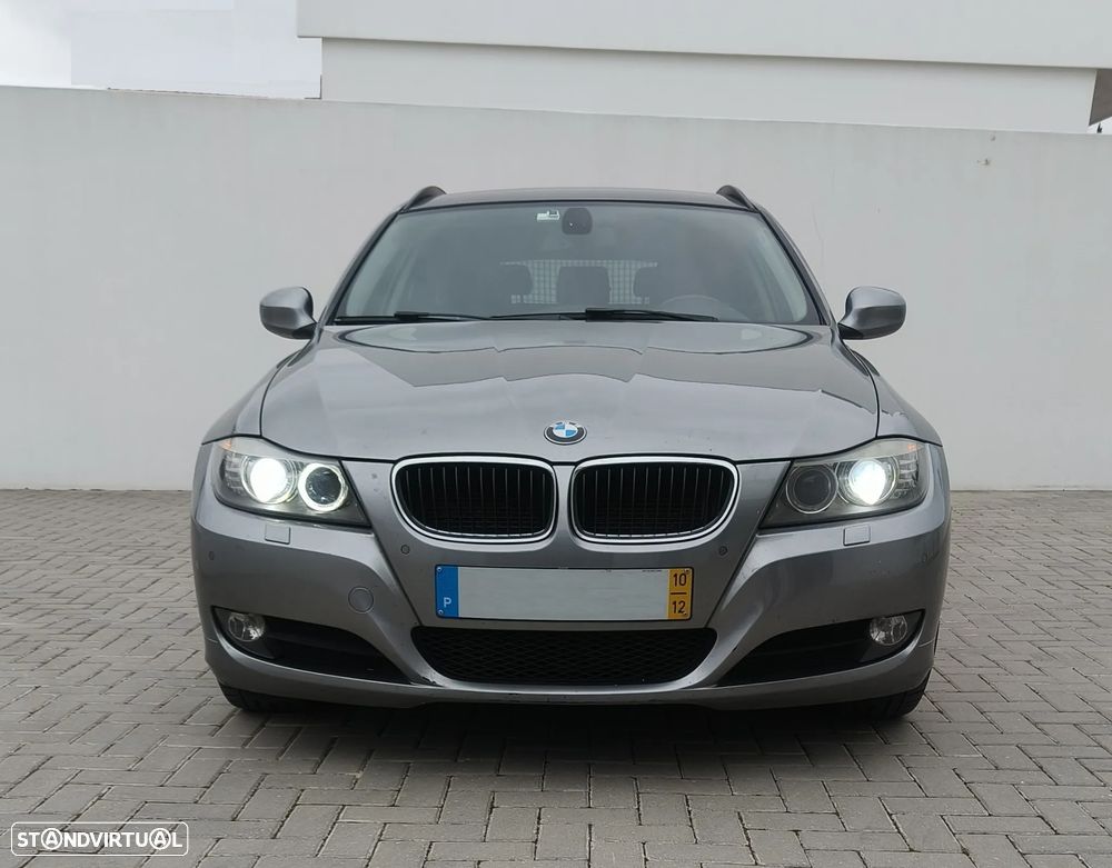 BMW 320 d - 4