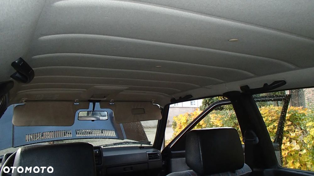 Volkswagen Golf 1.3 - 33