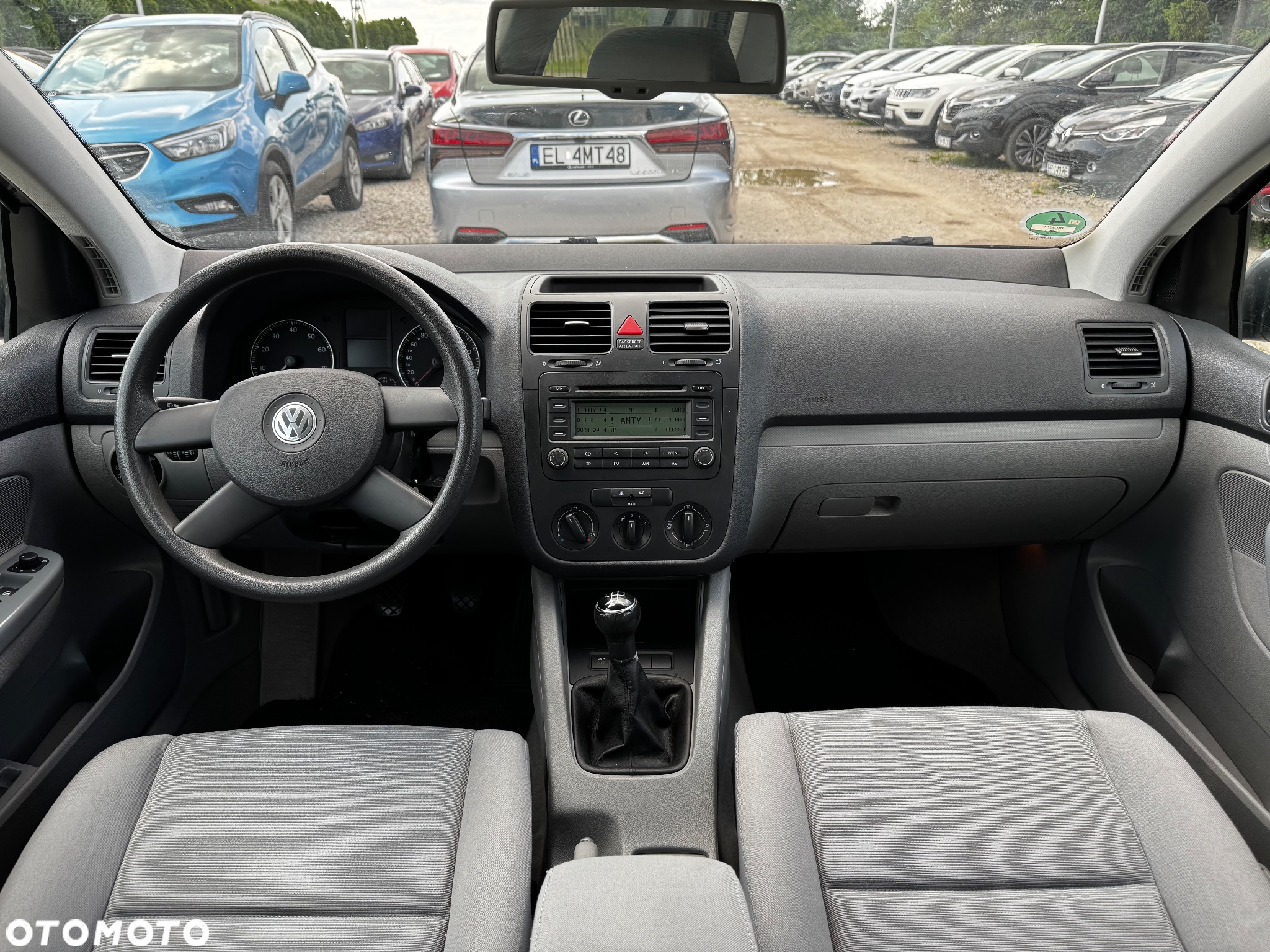 Volkswagen Golf 1.6 Trendline - 26