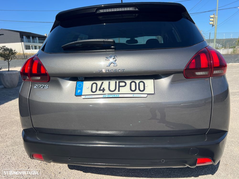 Peugeot 2008 1.2 PureTech Style - 15