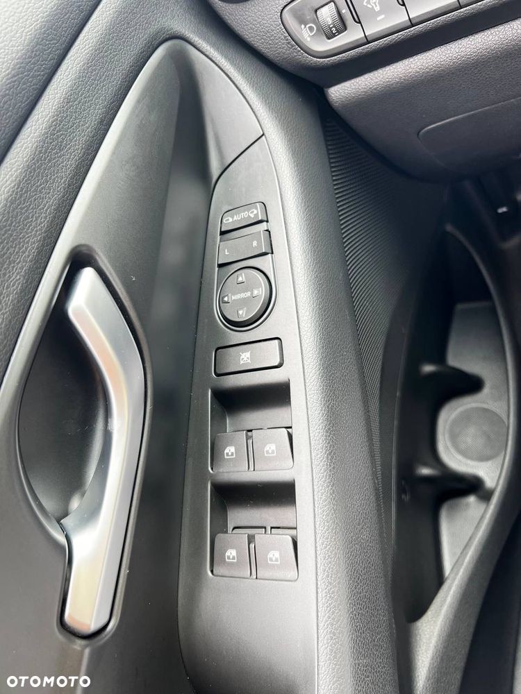 Hyundai i30 1.6 D GO Plus DCT - 10