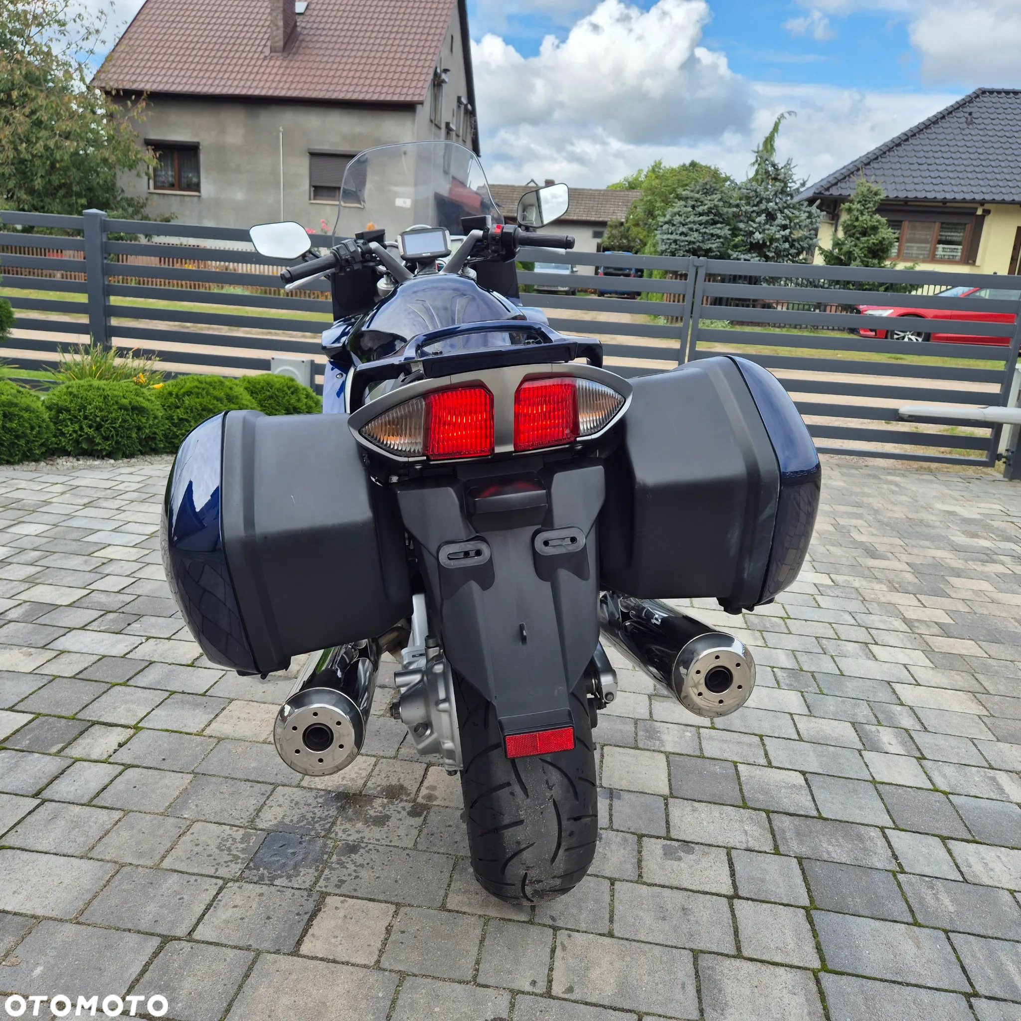 Yamaha FJR - 7
