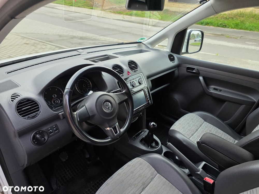 Volkswagen Caddy - 36