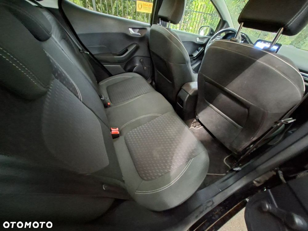 Ford Fiesta 1.0 EcoBoost S&S TITANIUM - 13