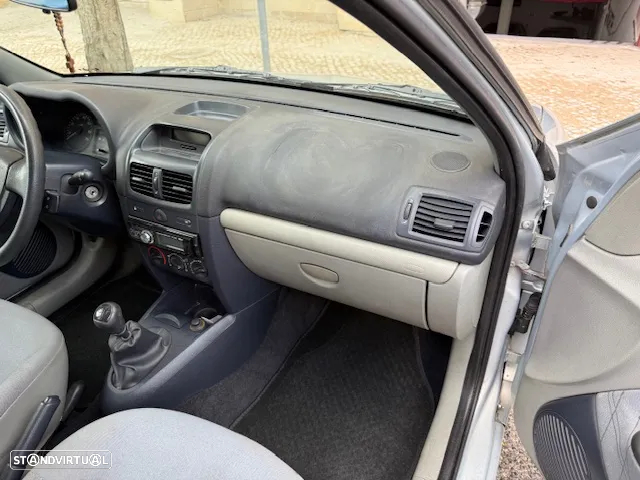 Renault Clio 1.2 16V Best Years - 17