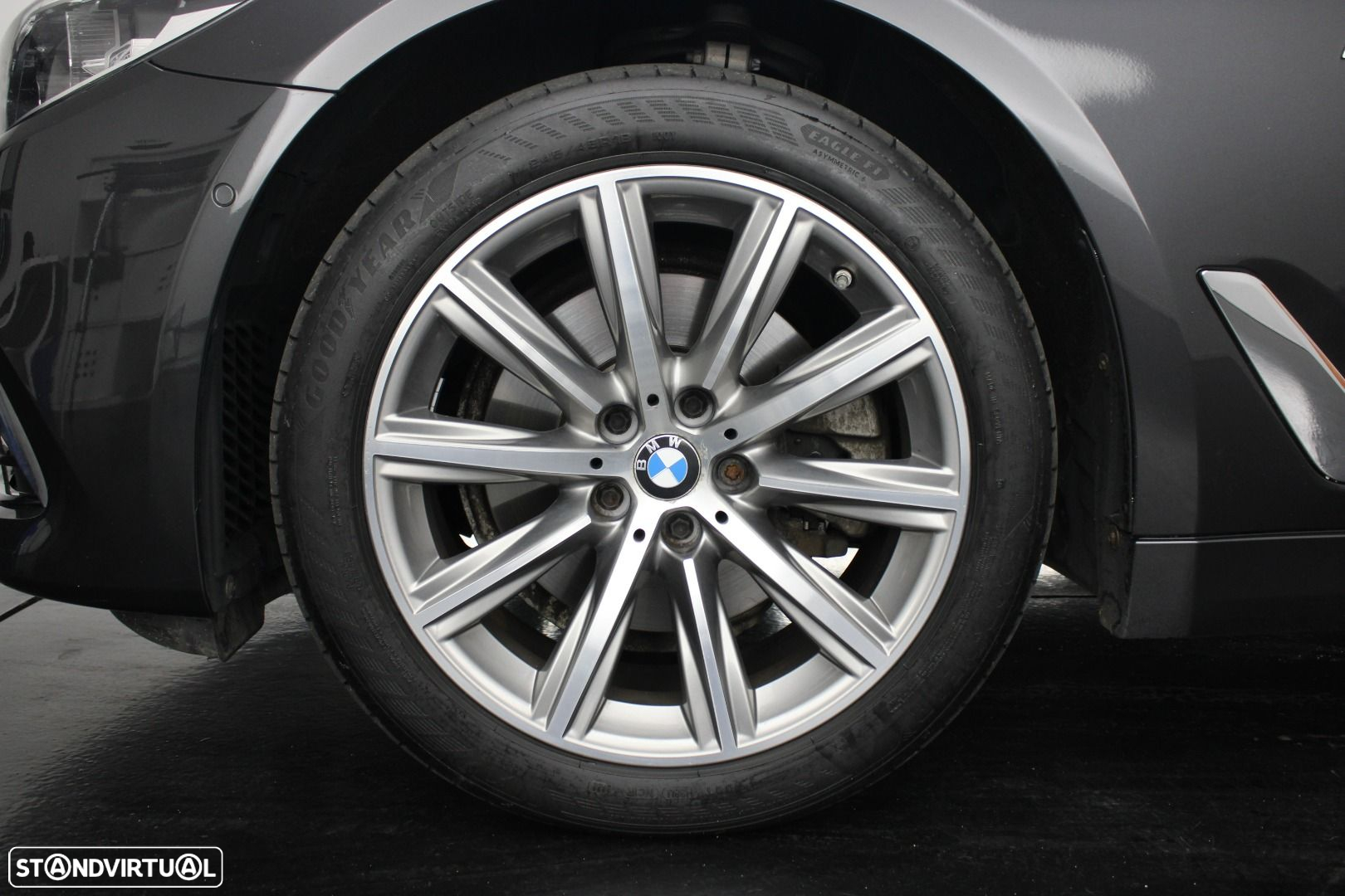 BMW 520 d Line Luxury Auto - 35