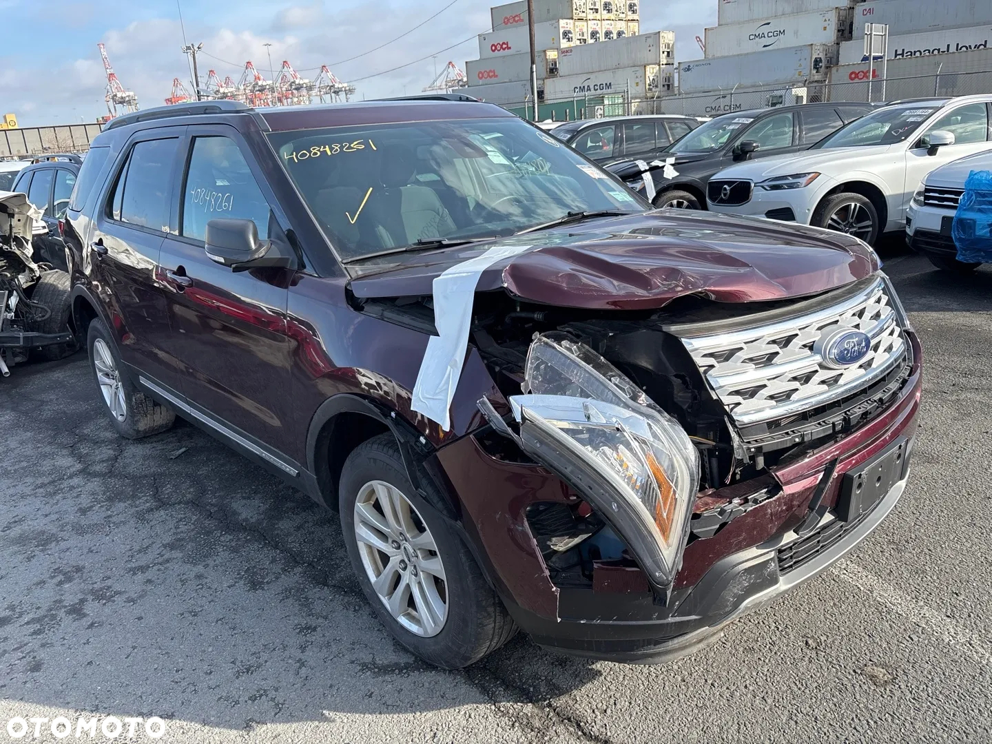Ford Explorer - 27