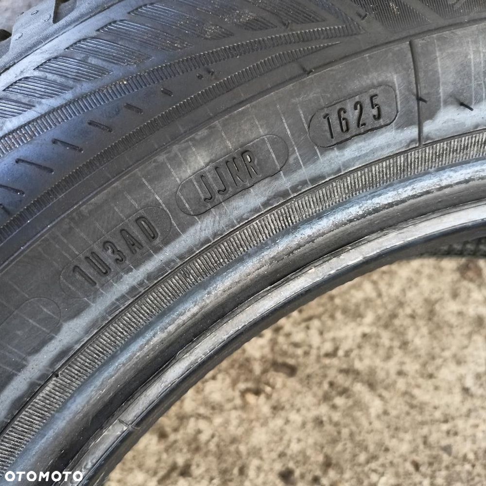 Opona 185/65/15 Goodyear Vector 4Seasons G3 (F6294) - 5